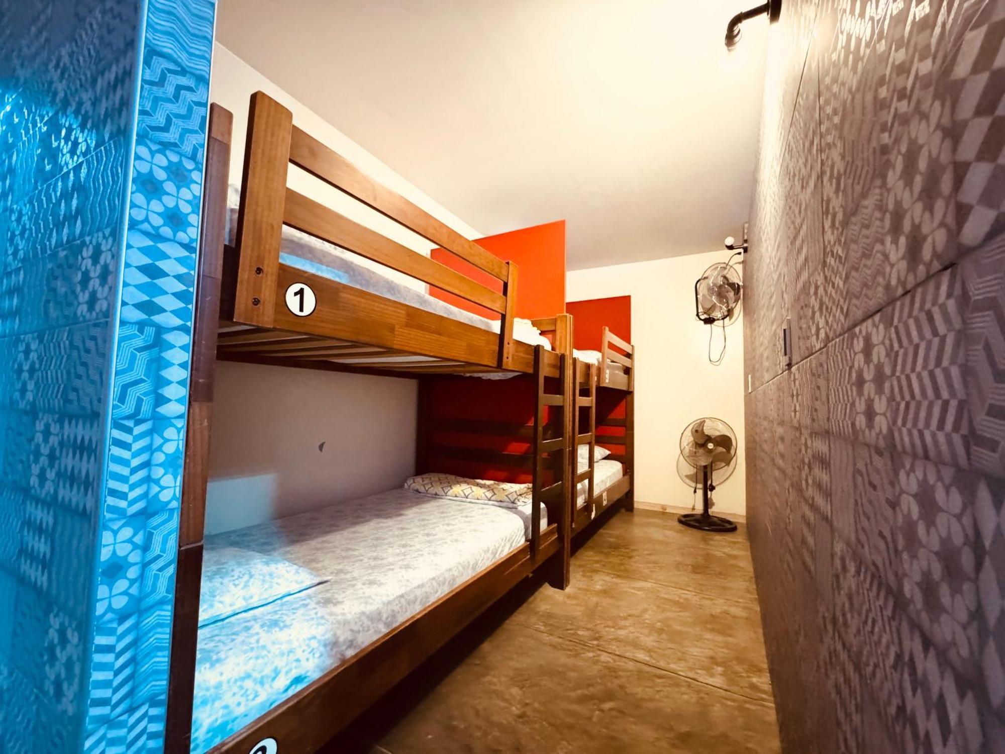 Ica Adventures II Hostel Luaran gambar